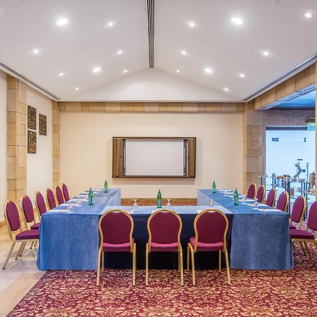 Crowne Plaza Amman By Ihg Hotel Exterior photo Meeting room