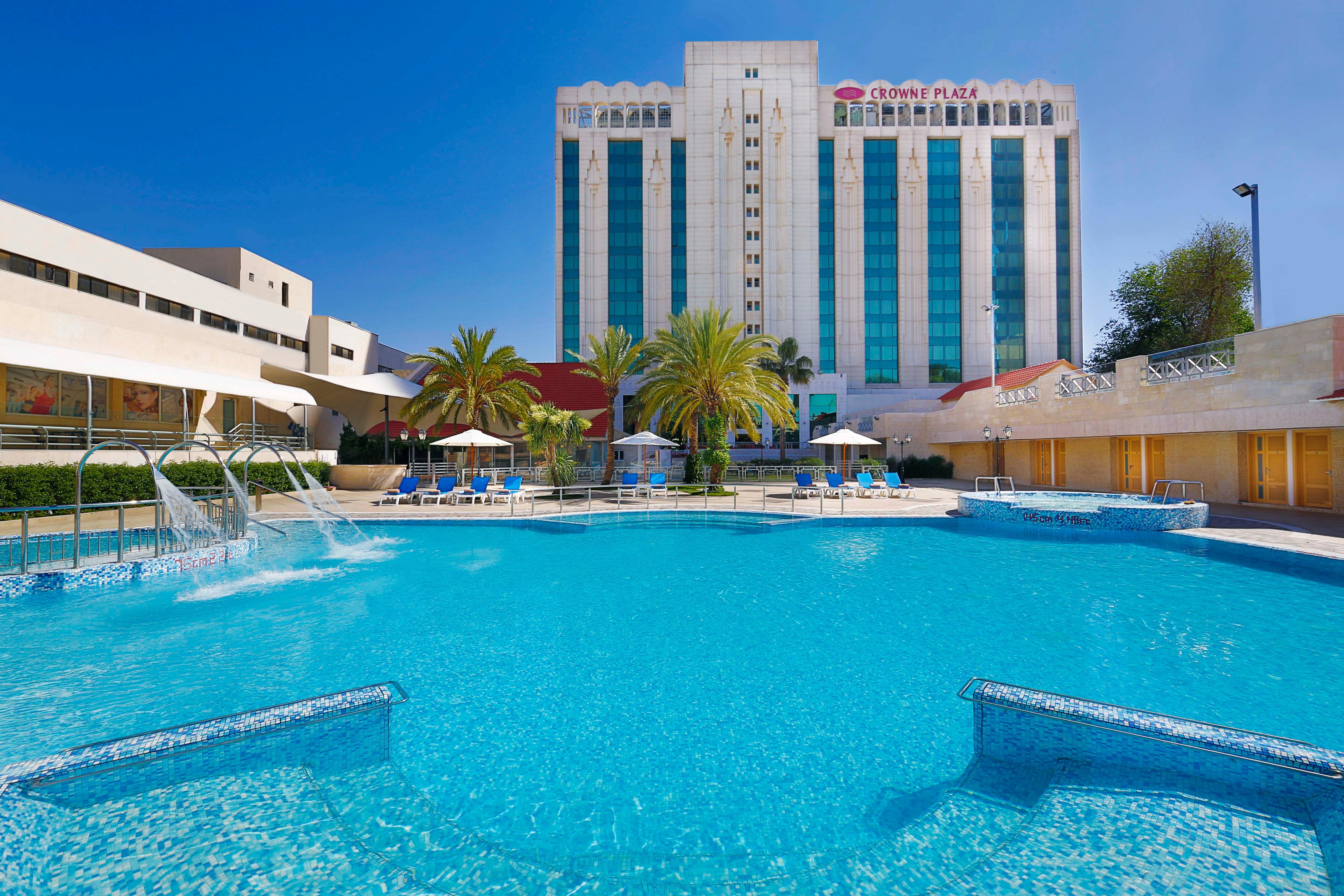Crowne Plaza Amman By Ihg Hotel Exterior photo Crowne Plaza Hotel, Amman