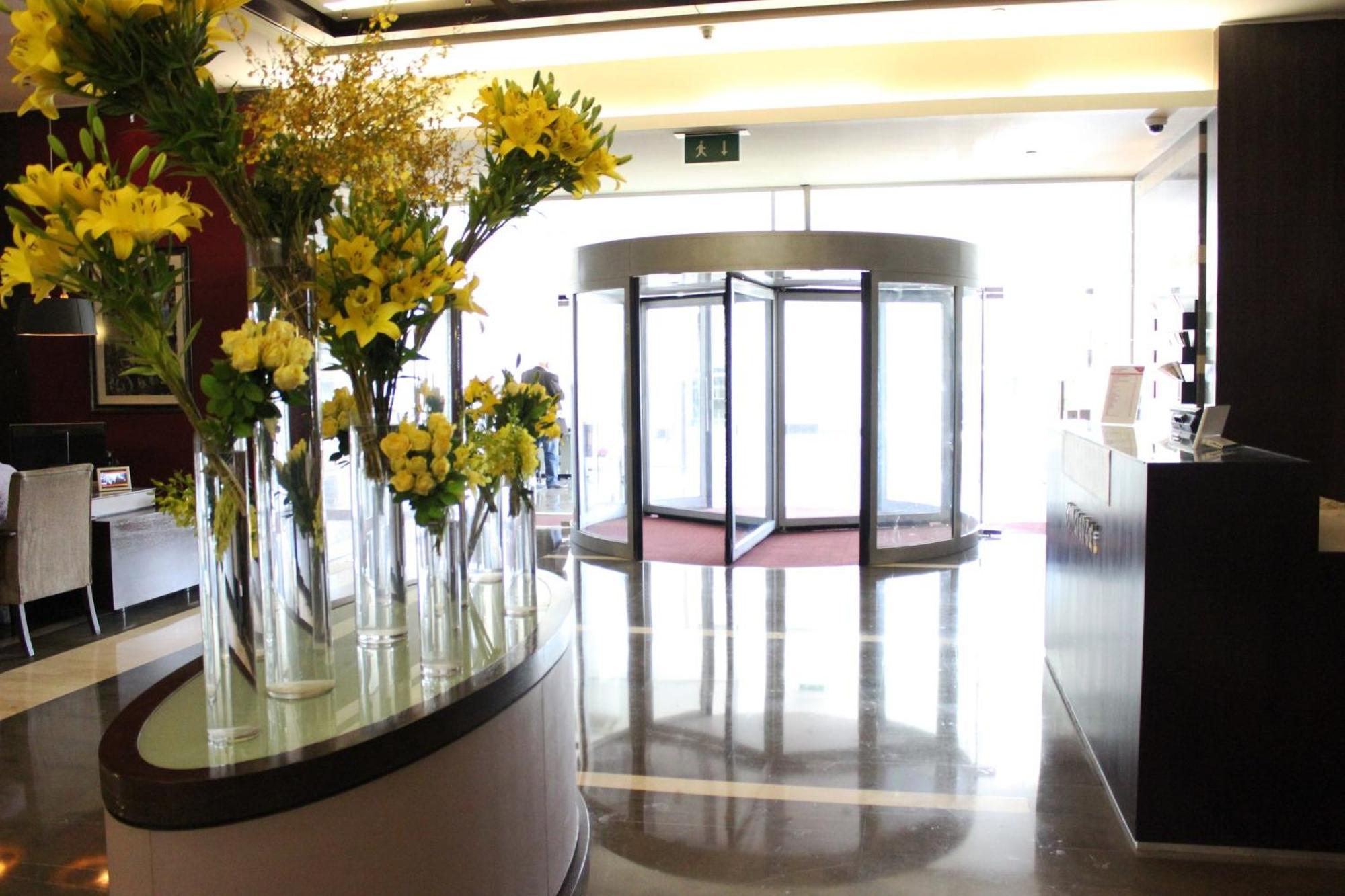 Crowne Plaza Amman By Ihg Hotel Exterior photo